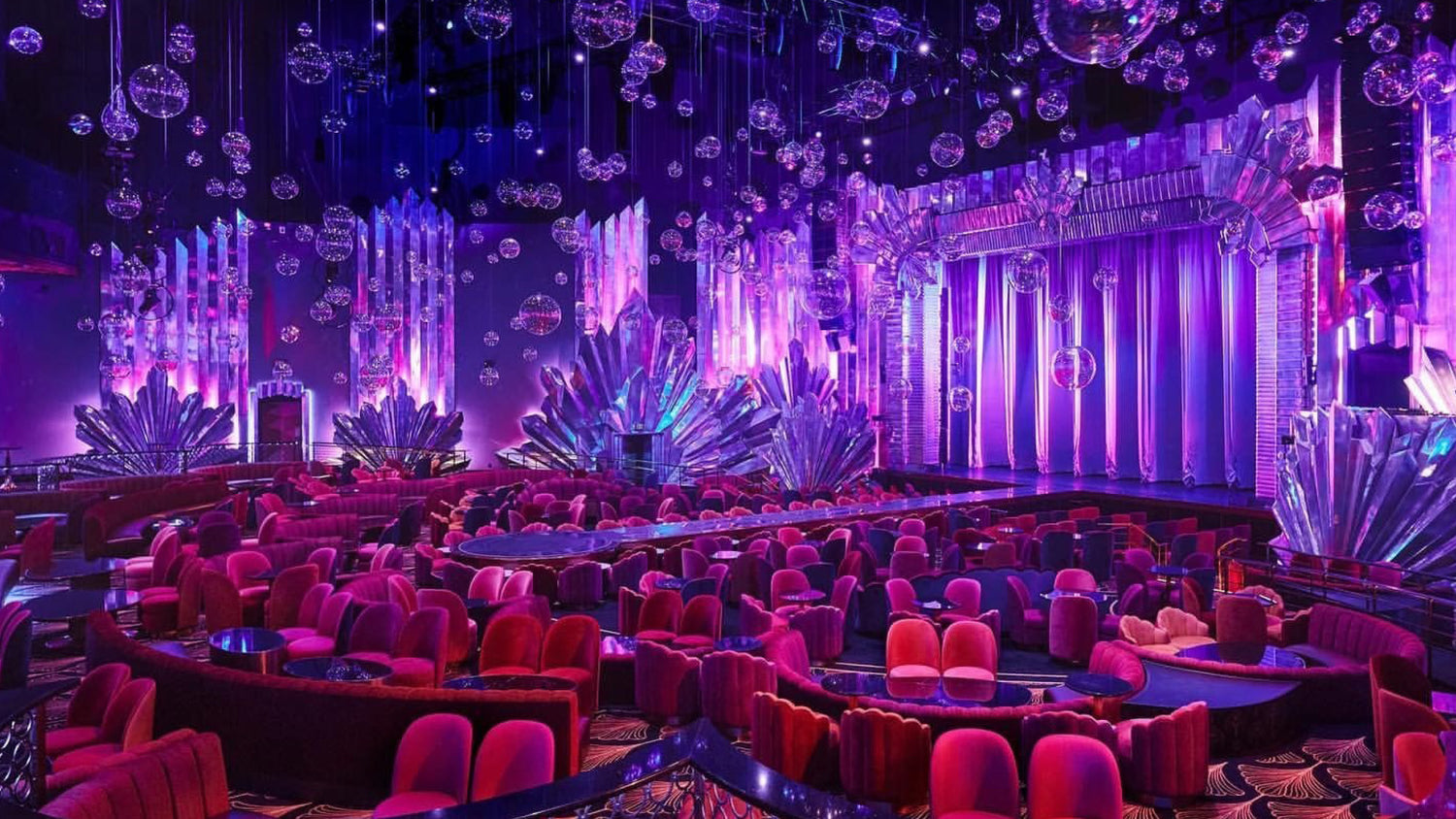 Elation Lights Voltaire: Las Vegas' Newest Intimate Entertainment Gem