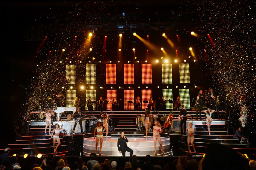 Elation LED Tape Accentuates Jon Secada Set at Wynn’s Encore Theater