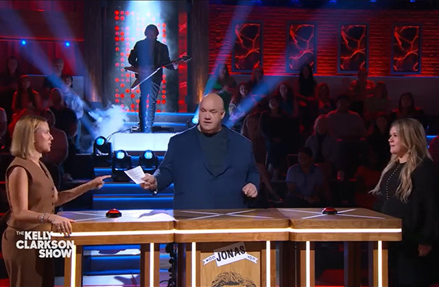 DCLighting keeps it fresh on The Kelly Clarkson Show with versatile Elation lighting