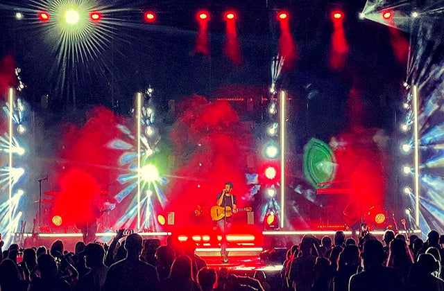 Brett Eldredge on the road with impactful, multi-purpose Elation rig