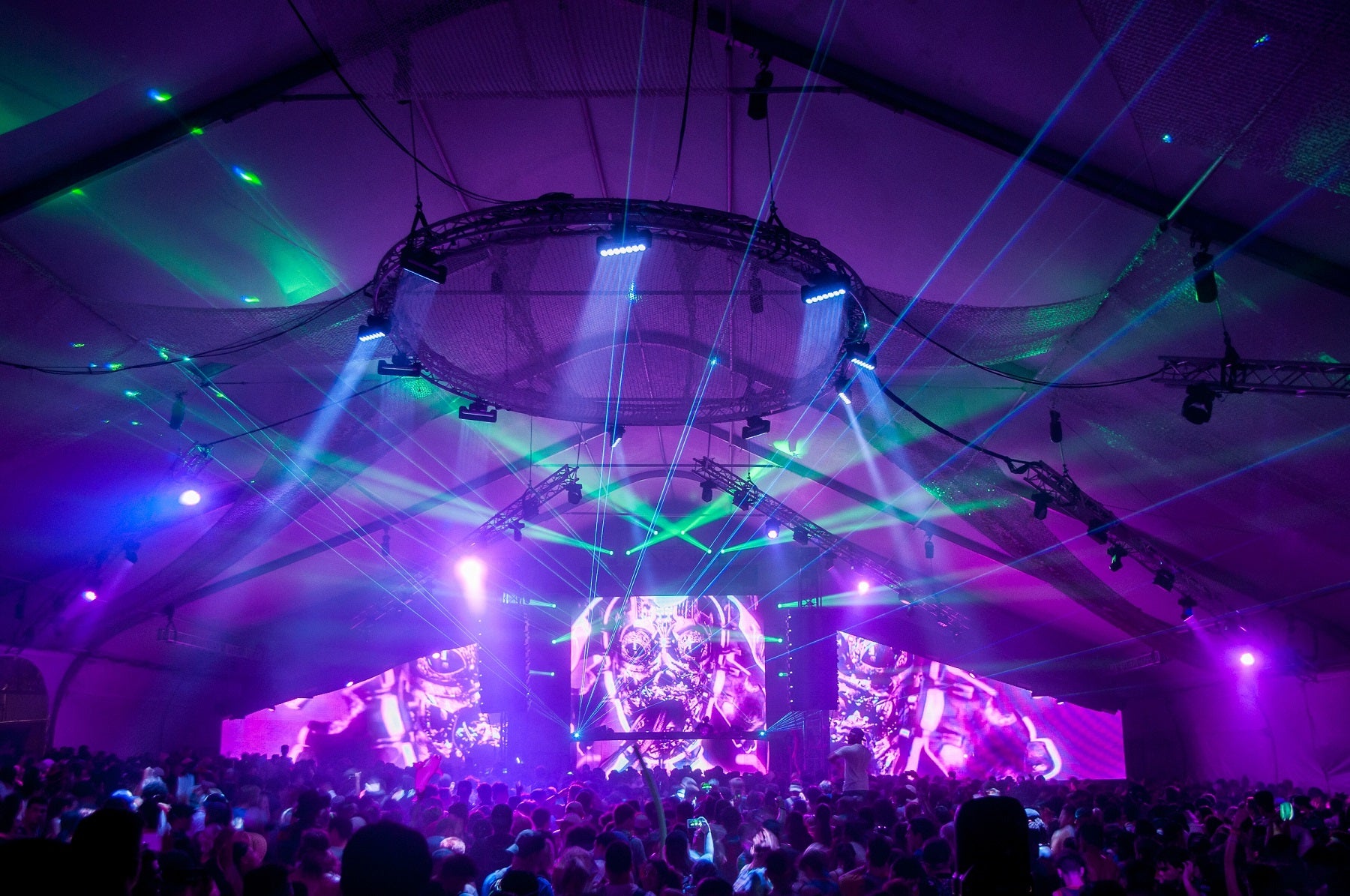 Stage-Tech, Elation Flexibility at California’s 2017 Hard Summer Music Festival