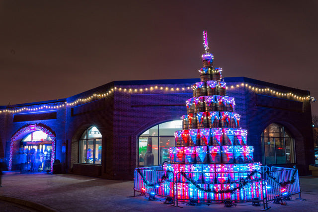 Elation Q7 PARs Weather the Cold on Miller Holiday Lites