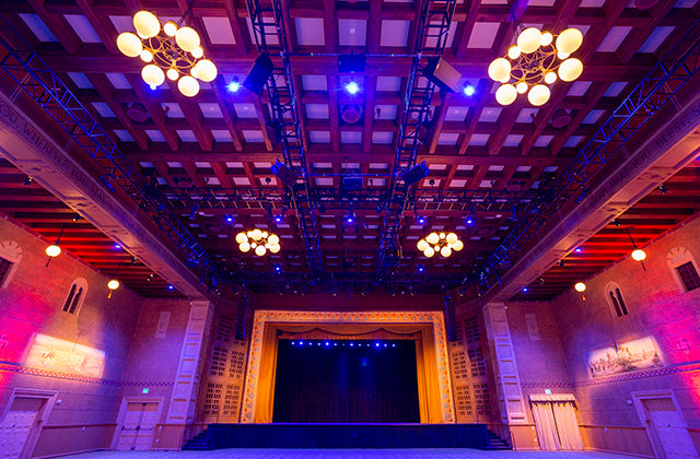 Historic Ballroom at Portland Art Museum upgrades with Fuze Pendants™ and NETRON data distribution