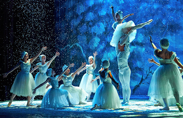 Kinetic Lighting chooses Artiste DaVinci™ for Southern California’s historic Warner Grand Theatre