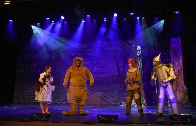 Indiana’s New Albany High School Debuts Elation Rig on “The Wizard of Oz”