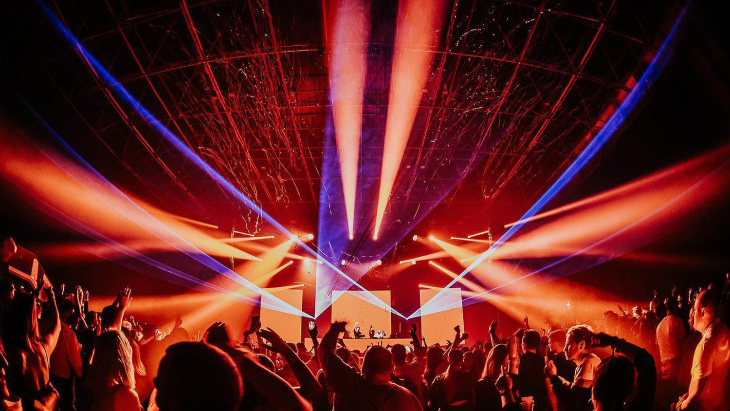 Fresh Entertainment: Gibraltar's premier AV company chooses Elation lighting