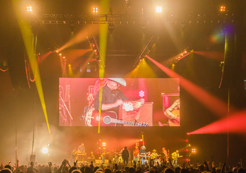 Platinum FLX™ Flexibility for Alan Jackson “Still Keepin’ it Country” Tour