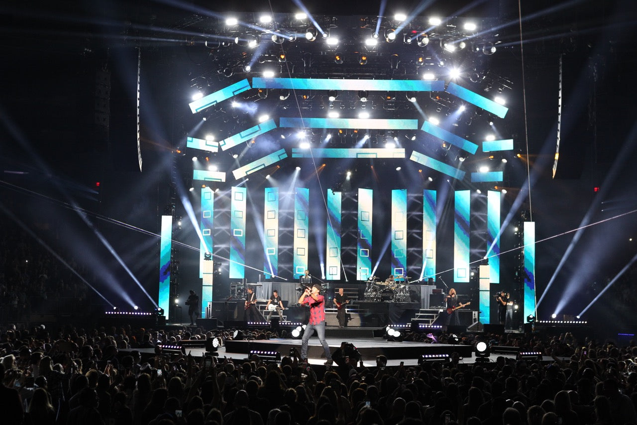 Over 200 Elation Fixtures for Luke Bryan “Huntin’, Fishin’ and Lovin’ Every Day” Tour