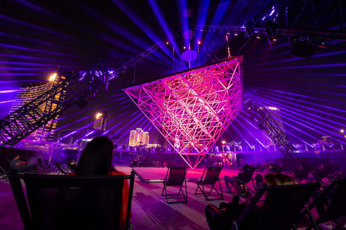 Light artist Christopher Bauder and KiNK present AXION at TRANSFIX in Las Vegas