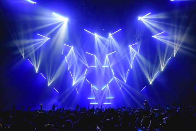 SJ Lighting Goes Elation for Spectacular Crush Concert Designs