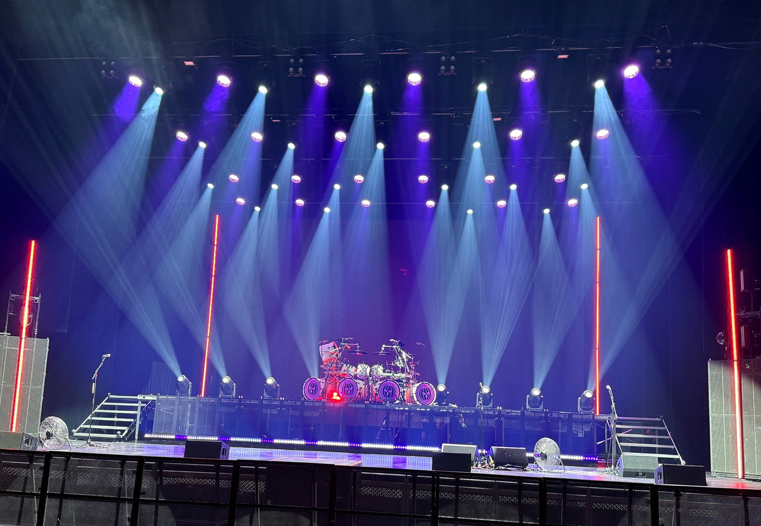 Martin Müller Chooses Elation Paragon M for Helloween’s North American Tour