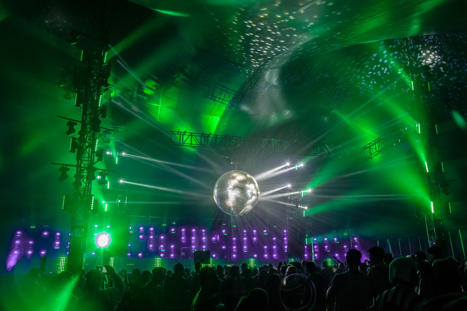Elation Lighting Used Across 2016 Nocturnal Wonderland Festival