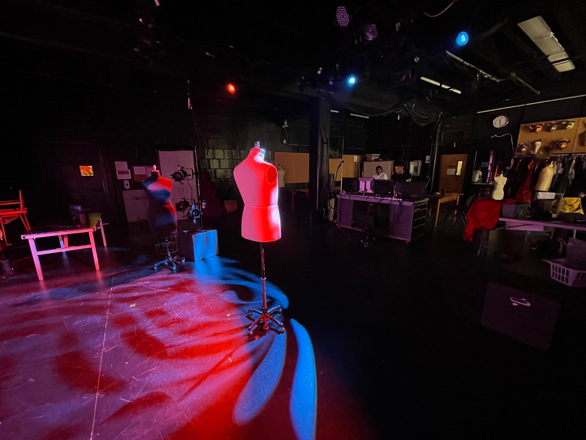 Main Light provides USC School of Dramatic Arts with cutting-edge Elation lights for theatrical design program