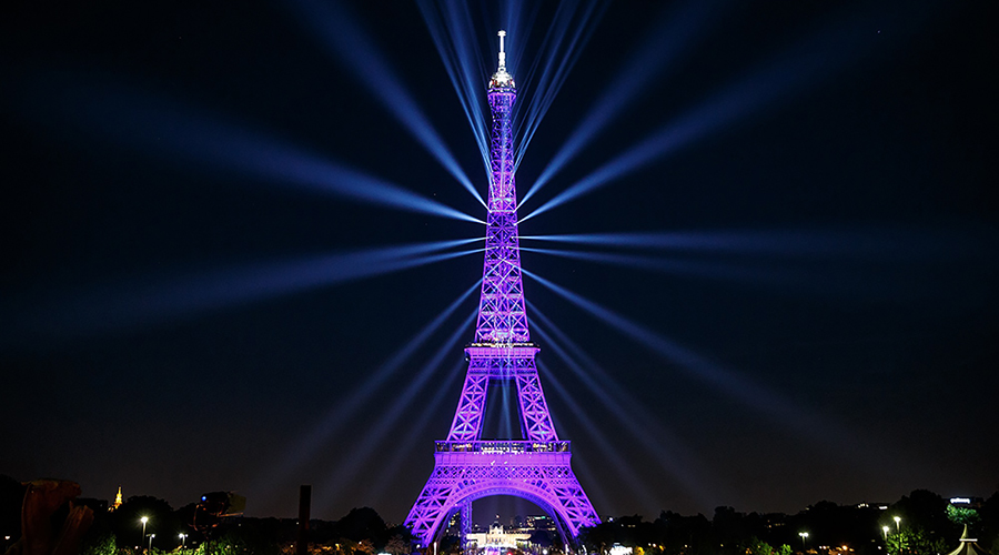 Magnum chooses Proteus for Eiffel Tower 130th Anniversary Light ShowGallery Image eiffeltower130thanniversary 33 900 
