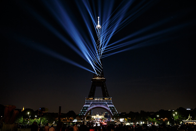 Magnum chooses Proteus for Eiffel Tower 130th Anniversary Light ShowGallery Image eiffeltower130thanniversary 55 900 