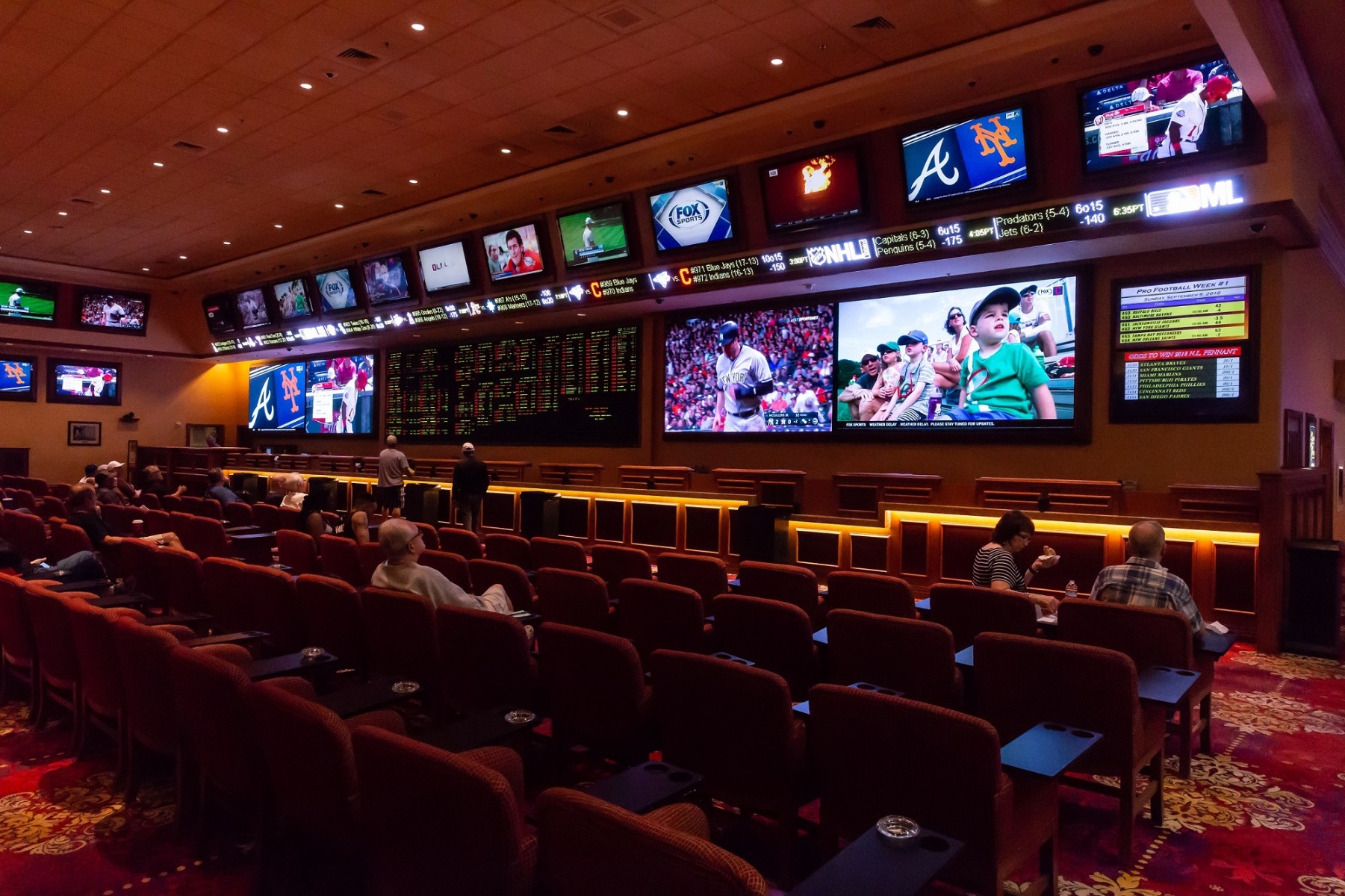 Elation EVHD™ LED Video Panels for South Point Hotel and CasinoGallery Image south point casino 2018 sports book 